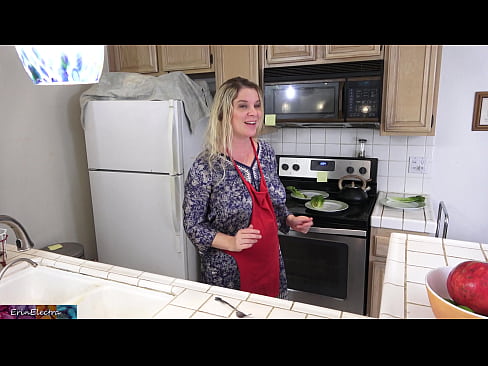 ❤️ Stepmom u munghje in cucina prima di a so data Porno anale à noi % co.assay-define-smartlink.ru% ️❤