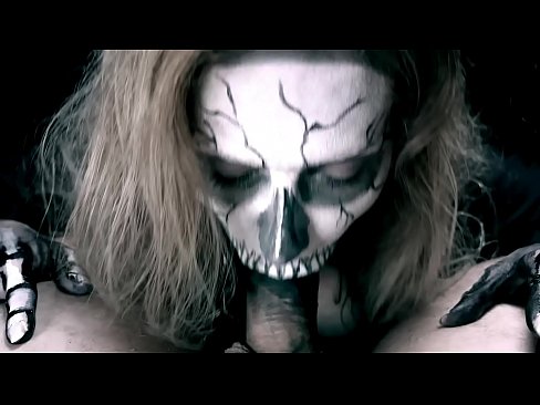 ❤️ Ragazza demonia chì succhia u cazzo cù a so bocca nera è ingoia cum. Porno anale à noi % co.assay-define-smartlink.ru% ️❤