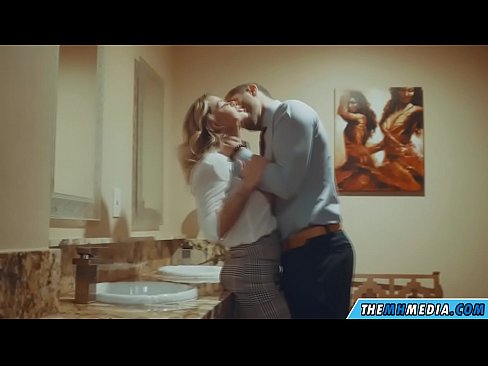❤️ Quandu una bionda tettona ti seduce in un bagnu publicu Porno anale à noi % co.assay-define-smartlink.ru% ️❤